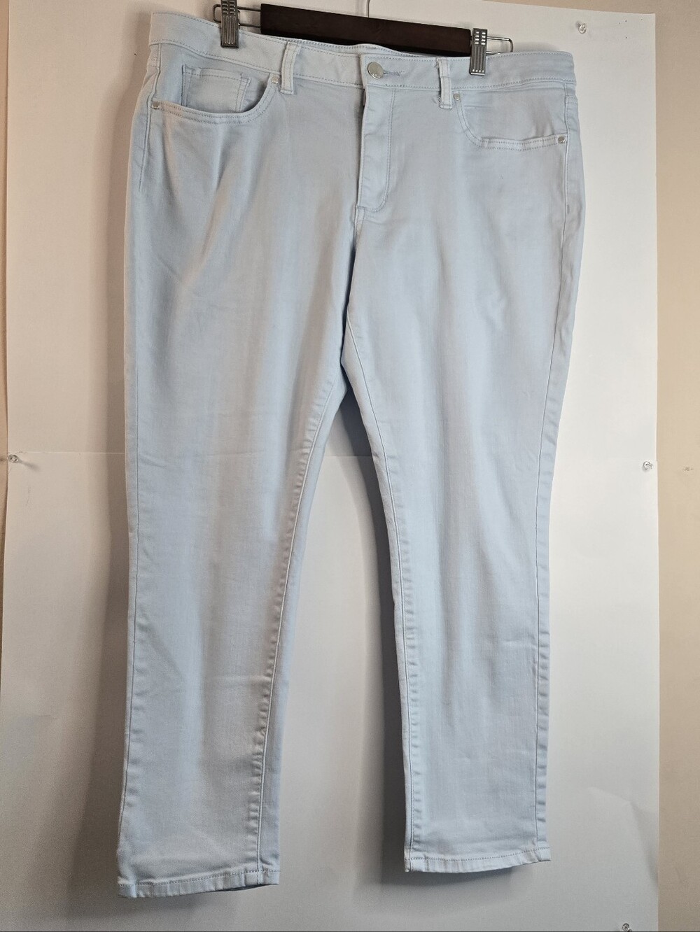 Women's Pale Blue Stretch Skinny Jeans
